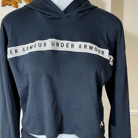 under armour Tops - under armour, sweatshirts women size l